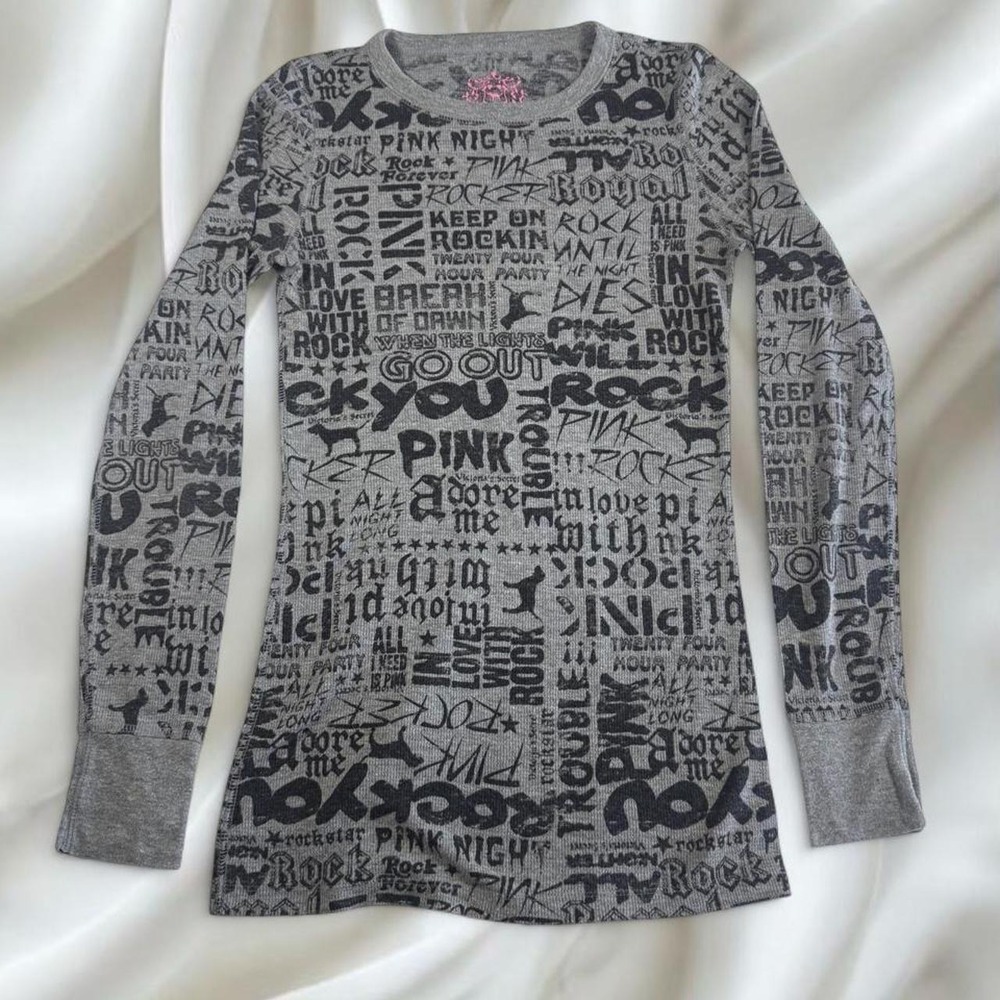 Victoria's Secret PINK 2006 punk graphic waffle knit long sleeve grunge emo goth